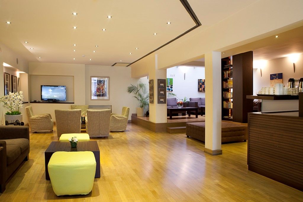 Hermes Hotel